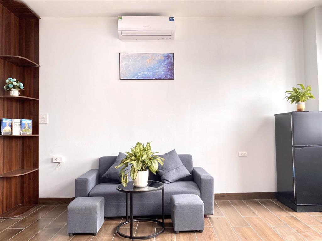 Căn hộ 1 ngủ 1 khách tại 14 mễ trì hạ  gần keangnam ô tô đỗ cửa 6tr/tháng