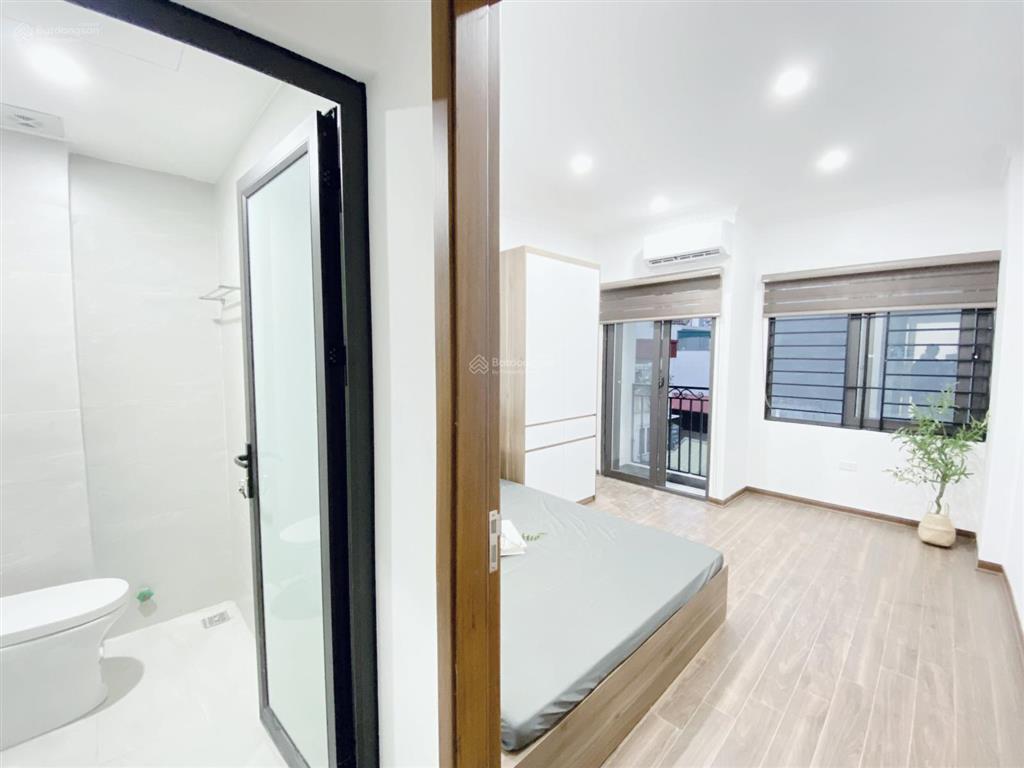 Cho thuê căn hộ 1 ngủ 1 khách 40m2 tại 21 lê văn lương giá 9.8tr  full nội thất