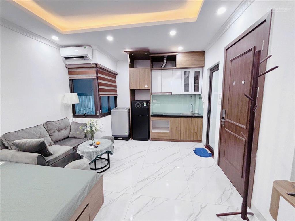Ccmn full đồ ban công tại 285 đội cấn  ba đình giá 5.3tr/tháng