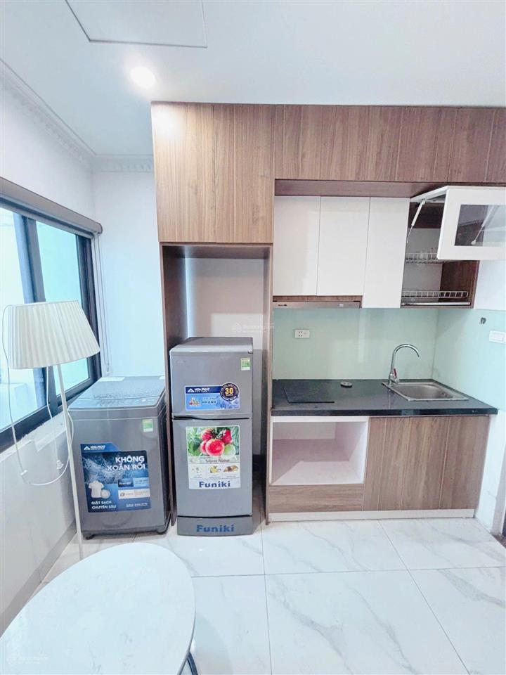 Ccmn full đồ ban công tại 285 đội cấn  ba đình giá 5.3tr/tháng