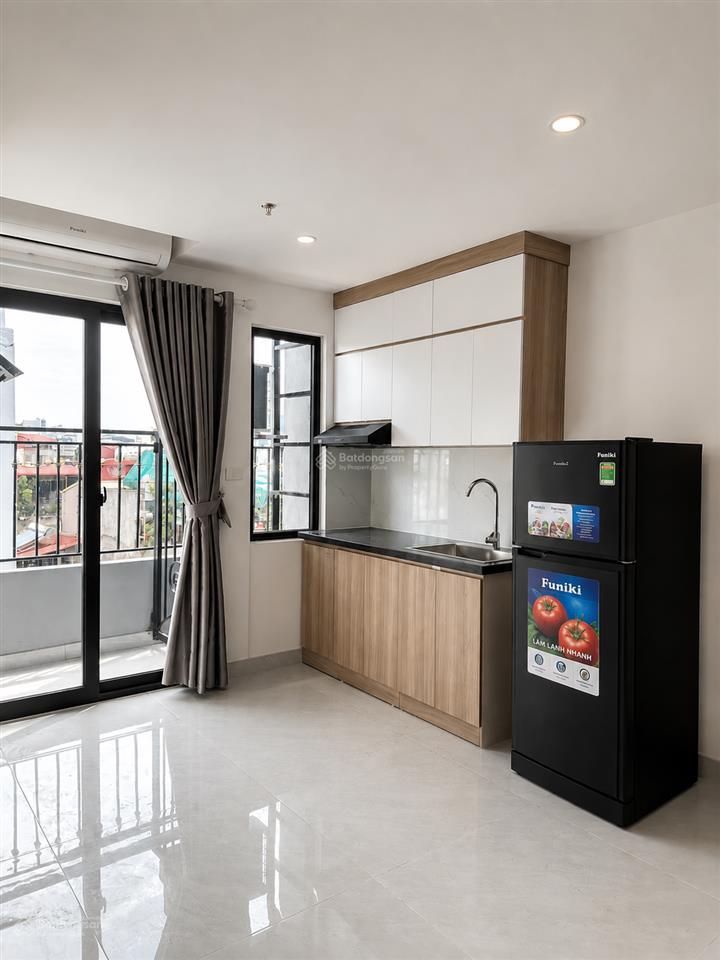 Chính chủ cho thuê ccmn mặt phố đê la thành thông xã đàn  phòng 40m2 chỉ 6.9tr/tháng
