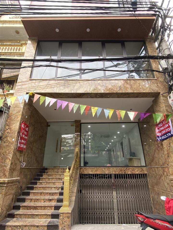 Ccmn full đồ rộng rãi tại mễ trì hạ  gần landmark 72, ô tô đỗ cửa