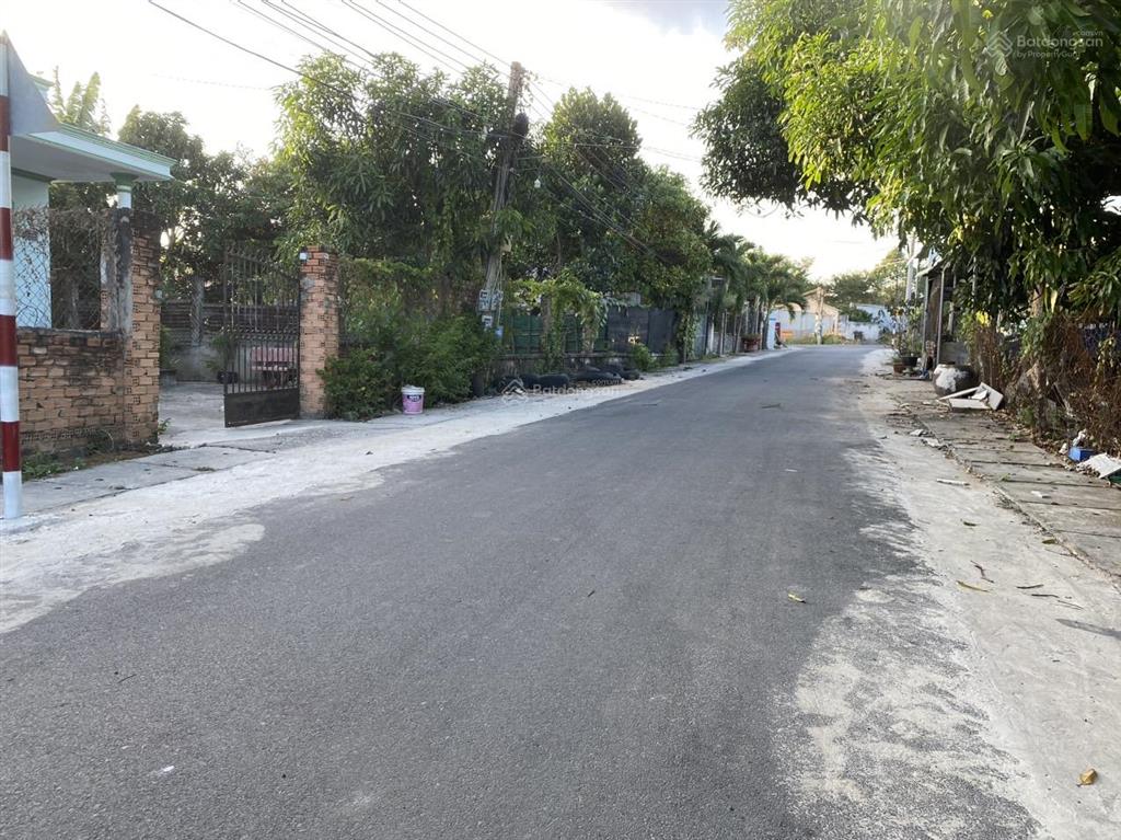 Cần bán lô đất phước thuận (hồ tràm)  tphcm. diện tích 16*47,5m thổ cách biển hồ tràm 6km