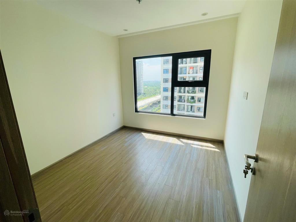 Bán căn 2pn origami tại vinhome grand park sẵn sổ hồng chỉ 2 tỷ 950 btp