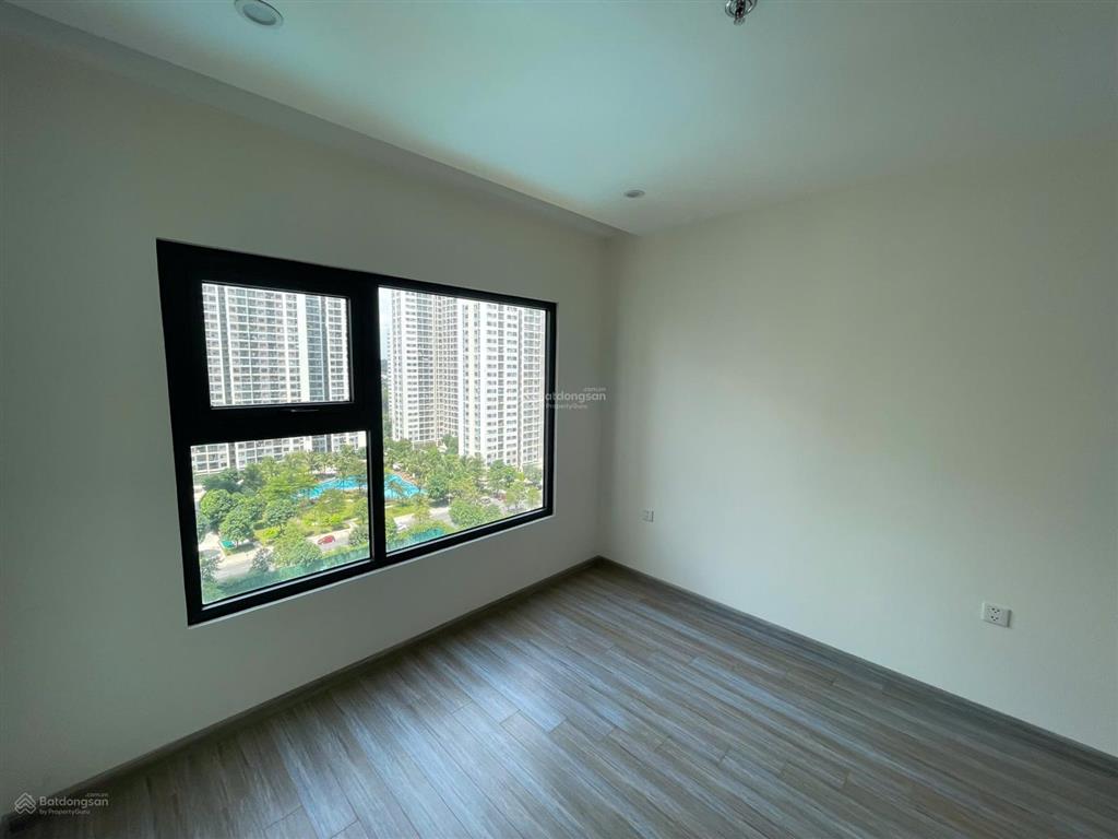 Bán căn 2pn origami tại vinhome grand park sẵn sổ hồng chỉ 2 tỷ 950 btp