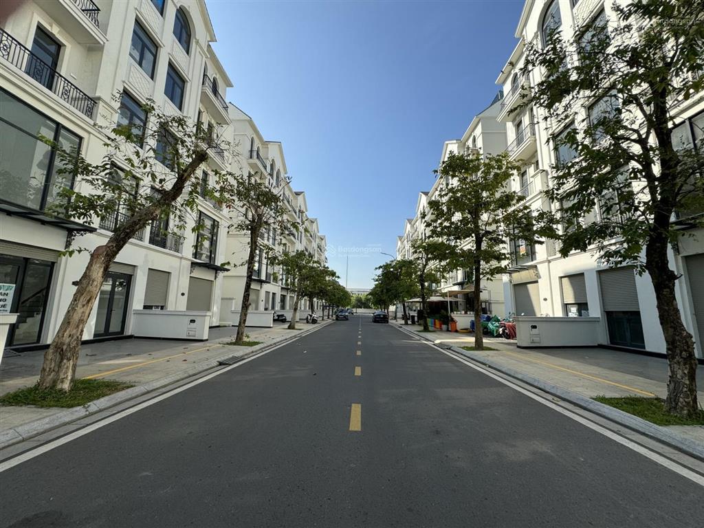 Bán nhà phố manhattan vinhomes grand park 126m² đã có sổ hồng giá 22 tỷ btp