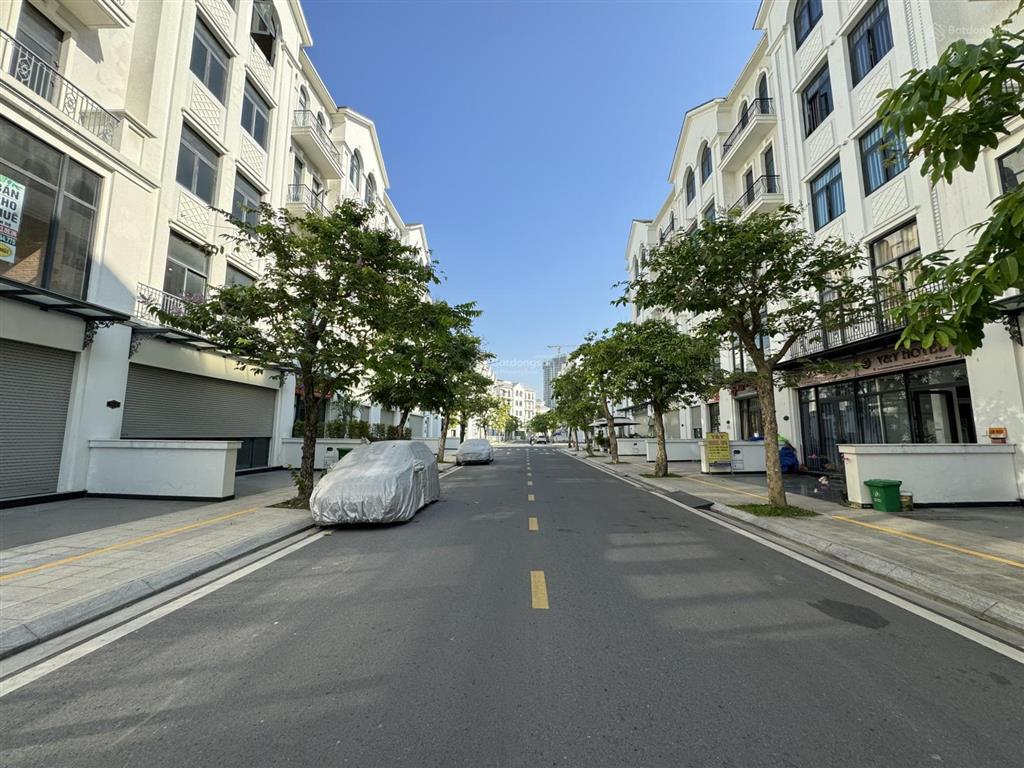 Bán nhà phố manhattan vinhomes grand park 126m² đã có sổ hồng giá 22 tỷ btp
