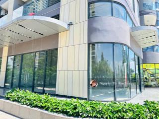 Bán shop beverly đối diện công viên,bãi xe ô tô 132m2 giá 29,675 triệu hđt 120 triệu/ thg tại vhgp