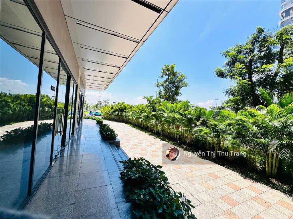 Bán shop beverly đối diện công viên,bãi xe ô tô 132m2 giá 29,675 triệu hđt 120 triệu/ thg tại vhgp