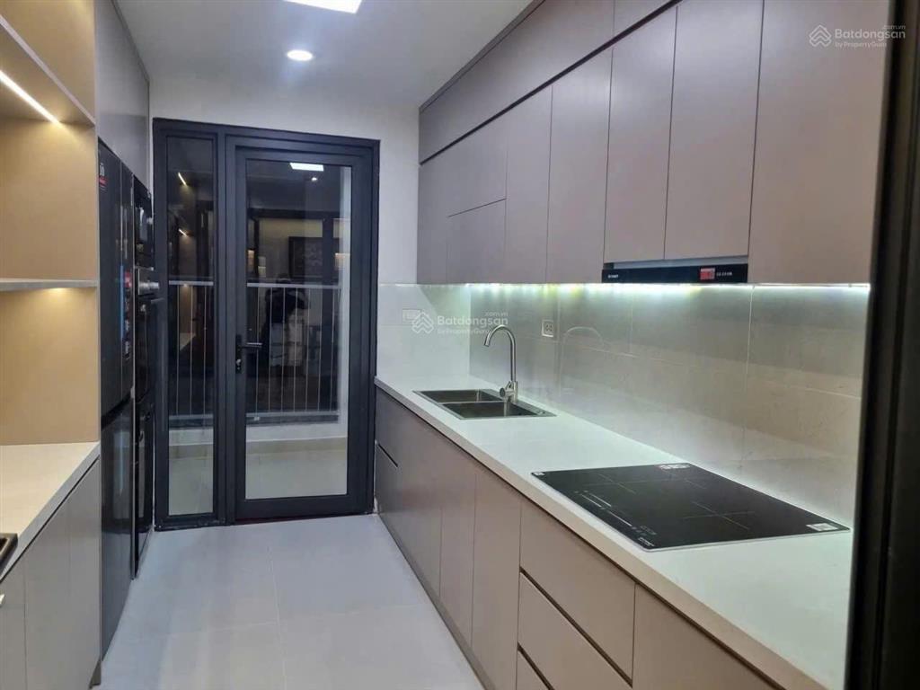 Bán căn hộ 2pn 2vs (75m2), view hồ tây ở dự án hdi tây hồ  tây hồ residence, sẵn sổ, có slot oto