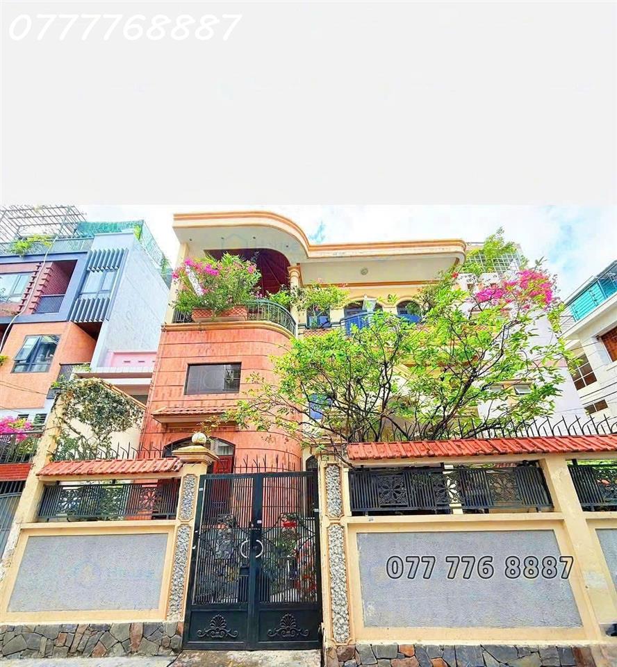 Biệt thự góc 2MT Phan Xích Long - PN - hẻm xe hơi thoáng ngang lớn giá tốt