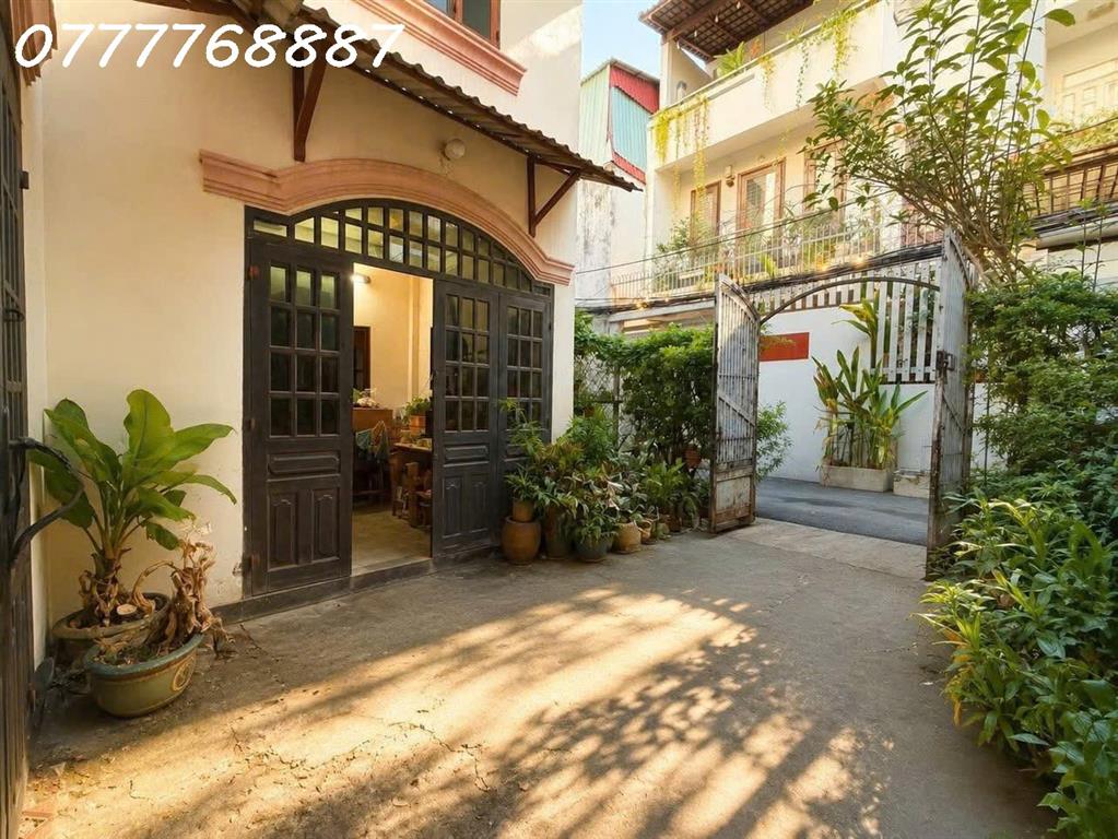 Bán nhà Thảo Điền HXH ngang 8m, tặng villas 3 tầng cực chill - OK nhất Thảo Điền hiện tại