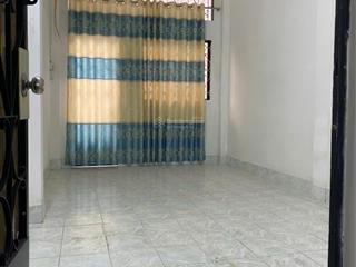 Nhà đường trần hưng đạo gần chợ hòa bình, 1 trệt 2 lầu sân thượng, nhà mới, cọc 1 tháng