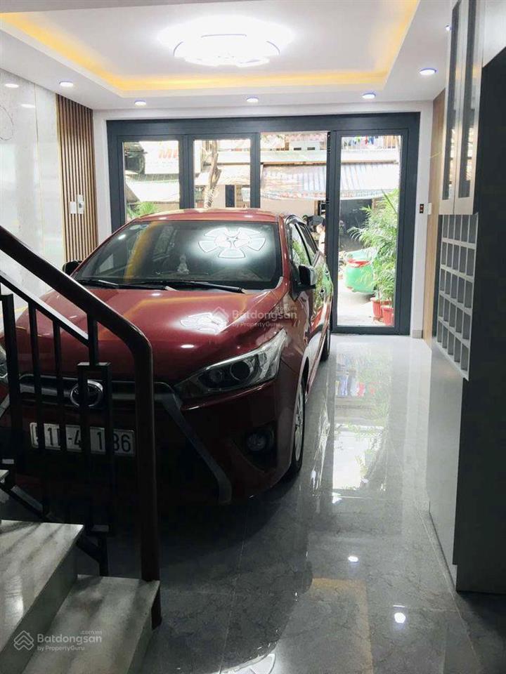 Nhà mặt tiền phan văn trị, nhà mới đẹp, nội thất cơ bản, 1 trệt 3 lầu sân thượng