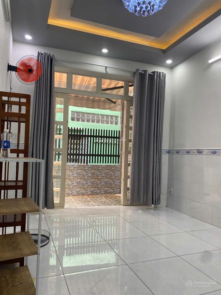 Nhà đường hòa hảo hẻm xe hơi, cách mặt tiền 1 căn, 4 phòng ngủ, 3 toilet
