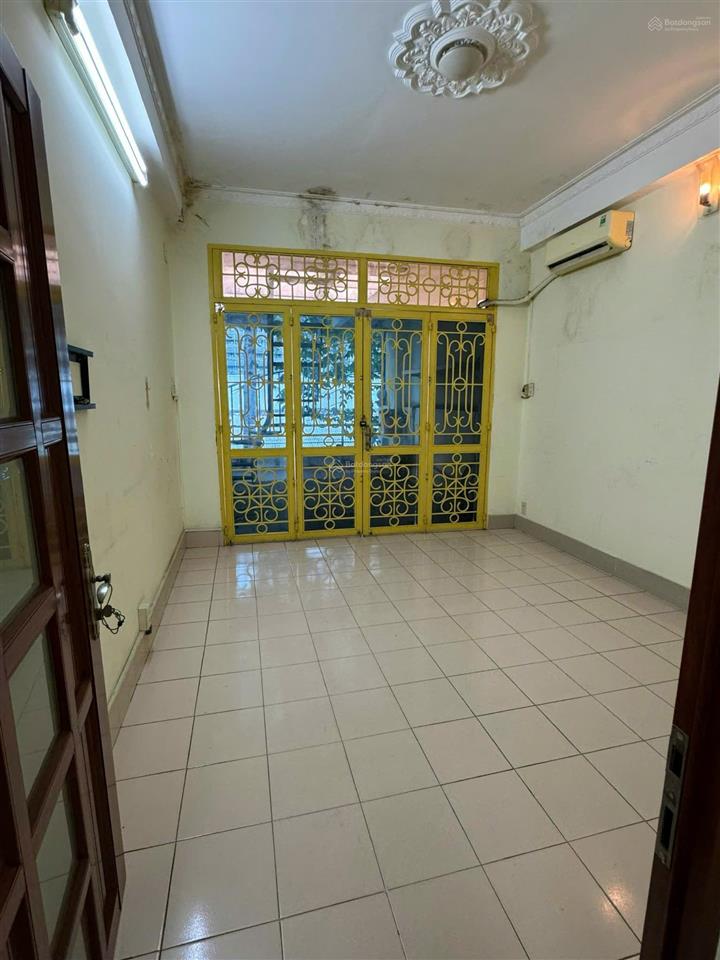 Nhà mặt tiền phạm hữu chí, ngay bv chợ rẫy, 1 trệt 3 lầu, kd tự do