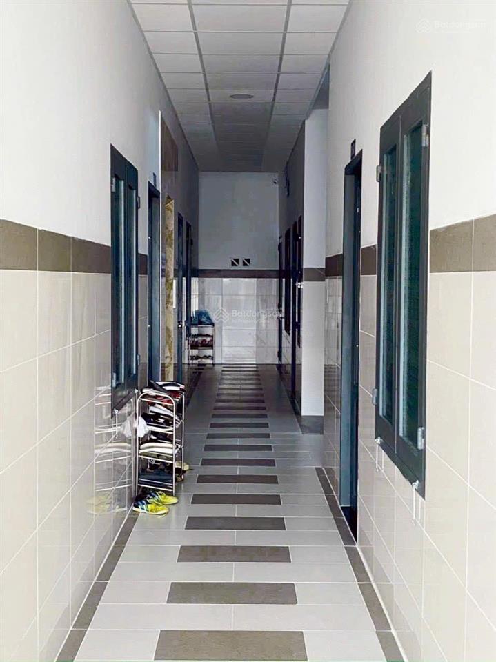 Bán gấp cc mini hòa bình, 39,8 tỷ, 166m2, 40pn, 40wc, đầy đủ nội thất, hiệp tân, tân phú, hcm