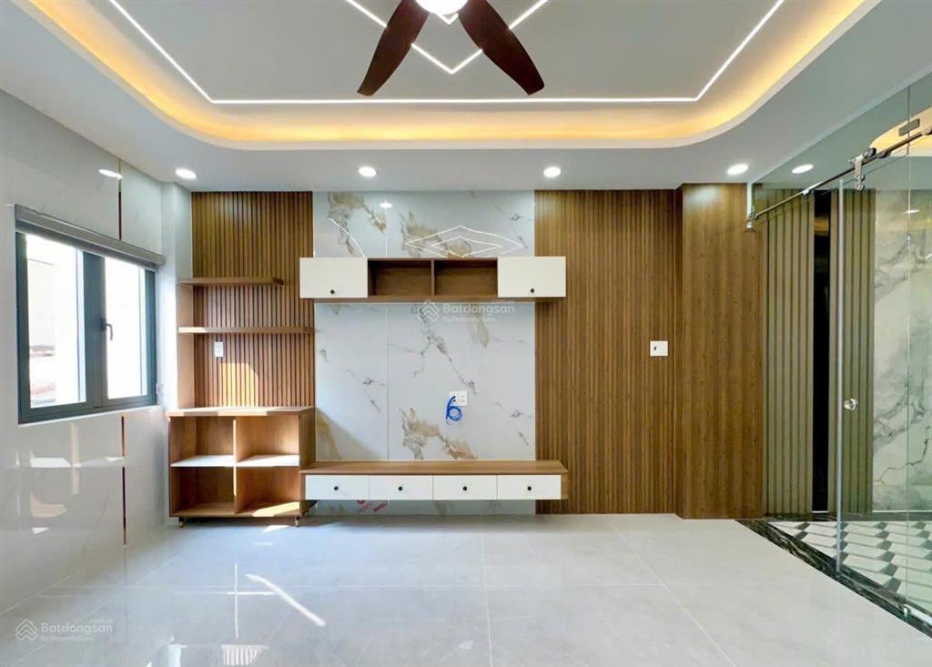 Nhà bán chính chủ mới xây 72m2 giá 8 tỷ đường chiến lược, phường bình trị đông, quận bình tân