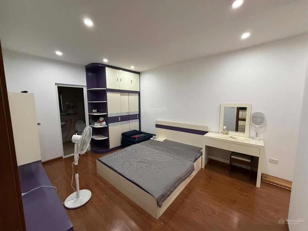 Cc bán căn hộ 75m ban công hướng mát toà gemek 1 an khánh giá đầu tư 4,195 tỷ