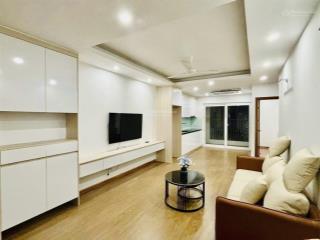 Chính chủ bán căn hộ 72m ban công hướng mát toà gemek 1 tầng cao chỉ 4,11 tỷ