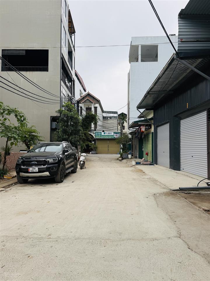 Chính chủ gửi bán 67m2 đất dịch vụ yên lũng, an khánh giá chỉ 10,99 tỷ