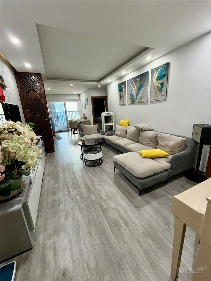 Chính chủ bán nhanh căn 3 ngủ bc đông nam tòa gemek chỉ 3,59 tỷ