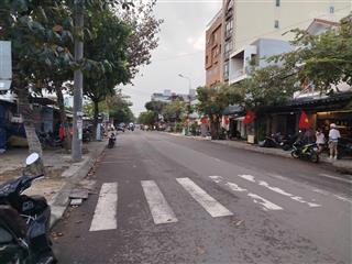 Cơ hội hiếm có cho anh chị sở hữu 1 mảnh đất kim cươngsát mặt đường phan tứba bước ra biểndt85m