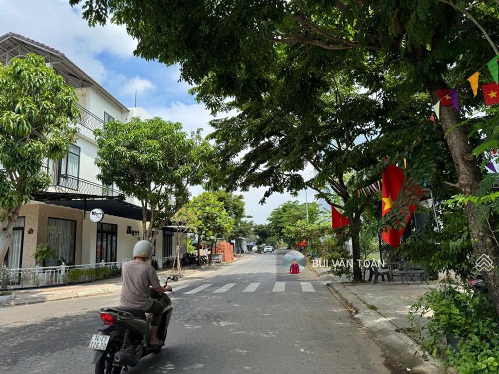 Mảnh đất rẻ nhất tại ngũ hành sơn hiện tạiđường 7,5m sát bãi biển sơn thủydt 100mgiá hơn 7 tỷ