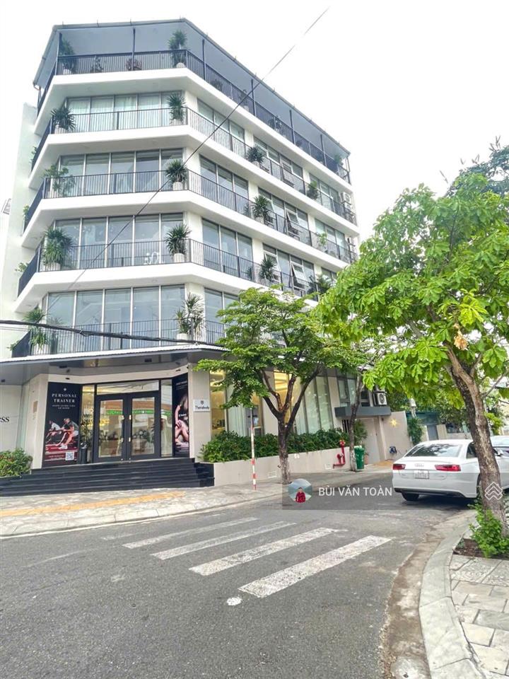 Tòa nhà 8 tầng đẹp nức nở mặt tiền đường phạm cự lượng, view biển view sông, sát đường võ văn kiệt