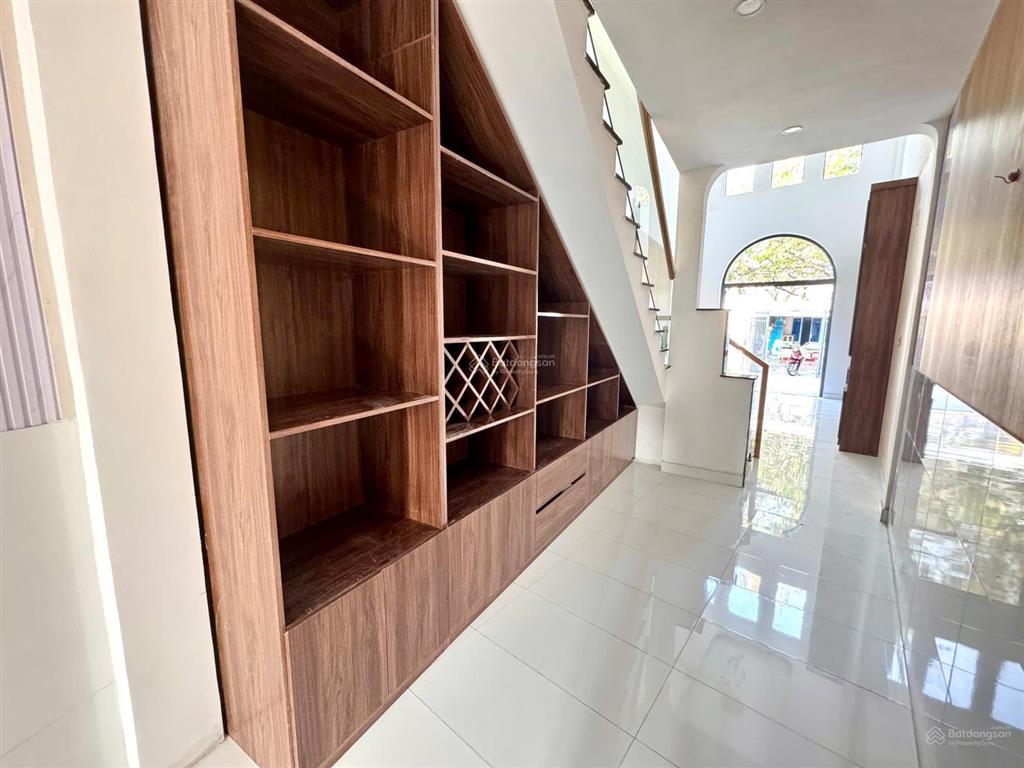 Bán nhà mặt tiền đường nguyễn thị tồn, sổ hoàn công (diện tích 106m2), kinh doanh buôn bán