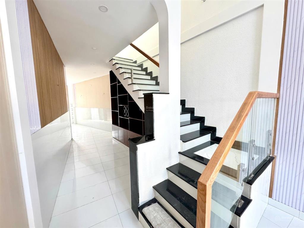 Bán nhà mặt tiền đường nguyễn thị tồn, sổ hoàn công (diện tích 106m2), kinh doanh buôn bán
