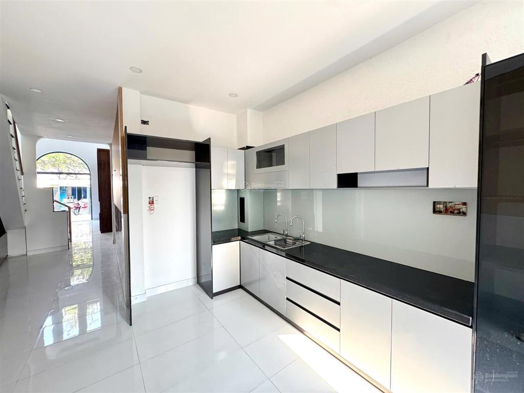 Bán nhà mặt tiền đường nguyễn thị tồn, sổ hoàn công (diện tích 106m2), kinh doanh buôn bán