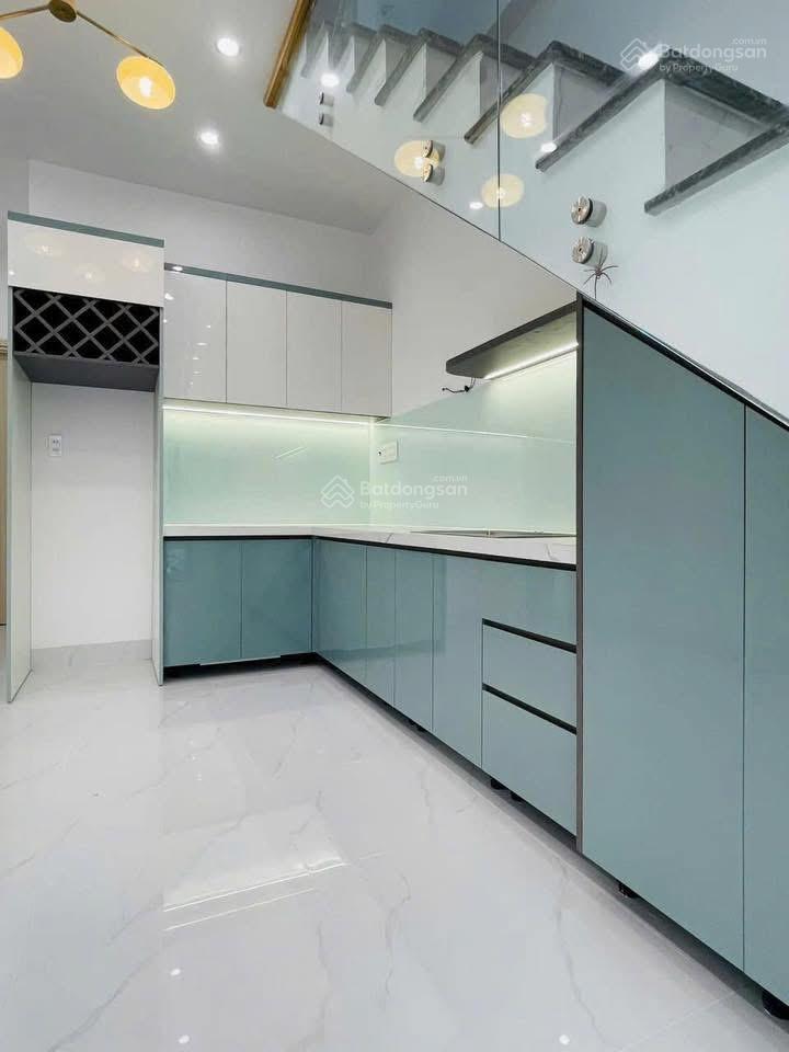 Bán nhà 1 trệt 1 lầu ( dt sổ  60m2 ) sổ hoàn công , ngay chợ tân vạn , gần cầu đồng nai ,aeon mall