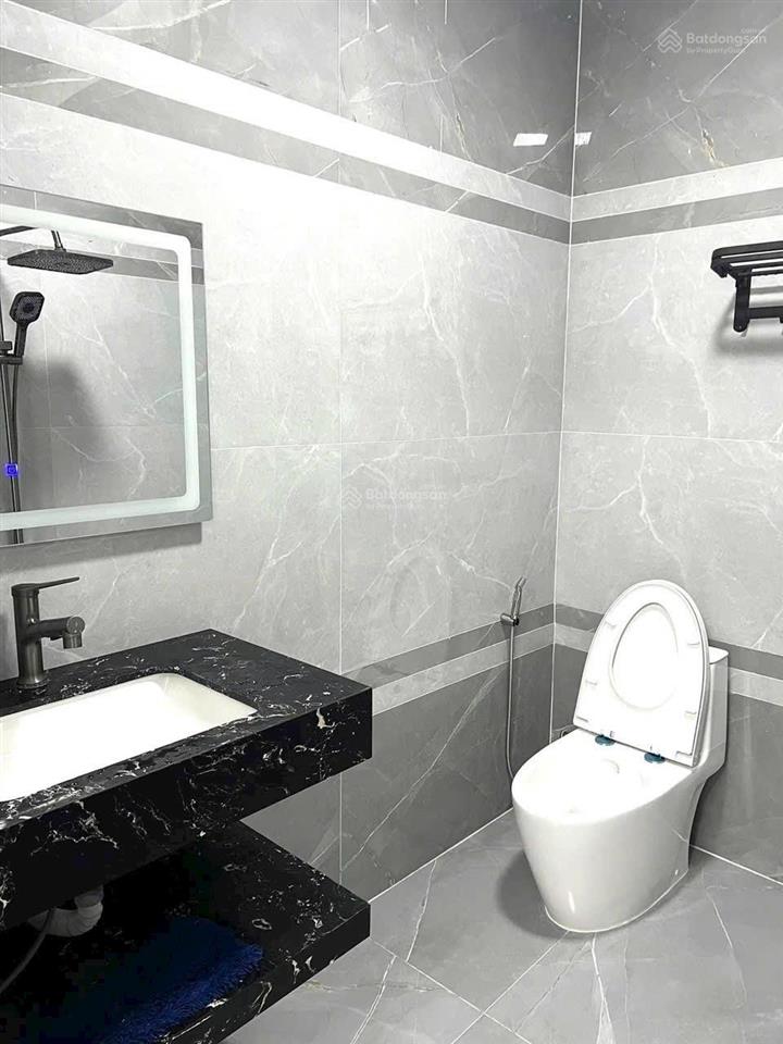 Bán nhà 1 trệt 1 lầu , sổ riêng 80m2 , đường xe tải , gần chợ đồn . bửu hoà