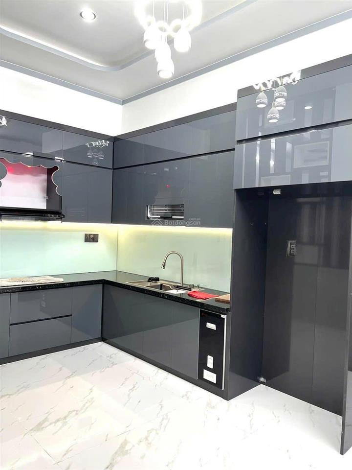 Bán nhà 1 trệt 1 lầu , sổ riêng 80m2 , đường xe tải , gần chợ đồn . bửu hoà