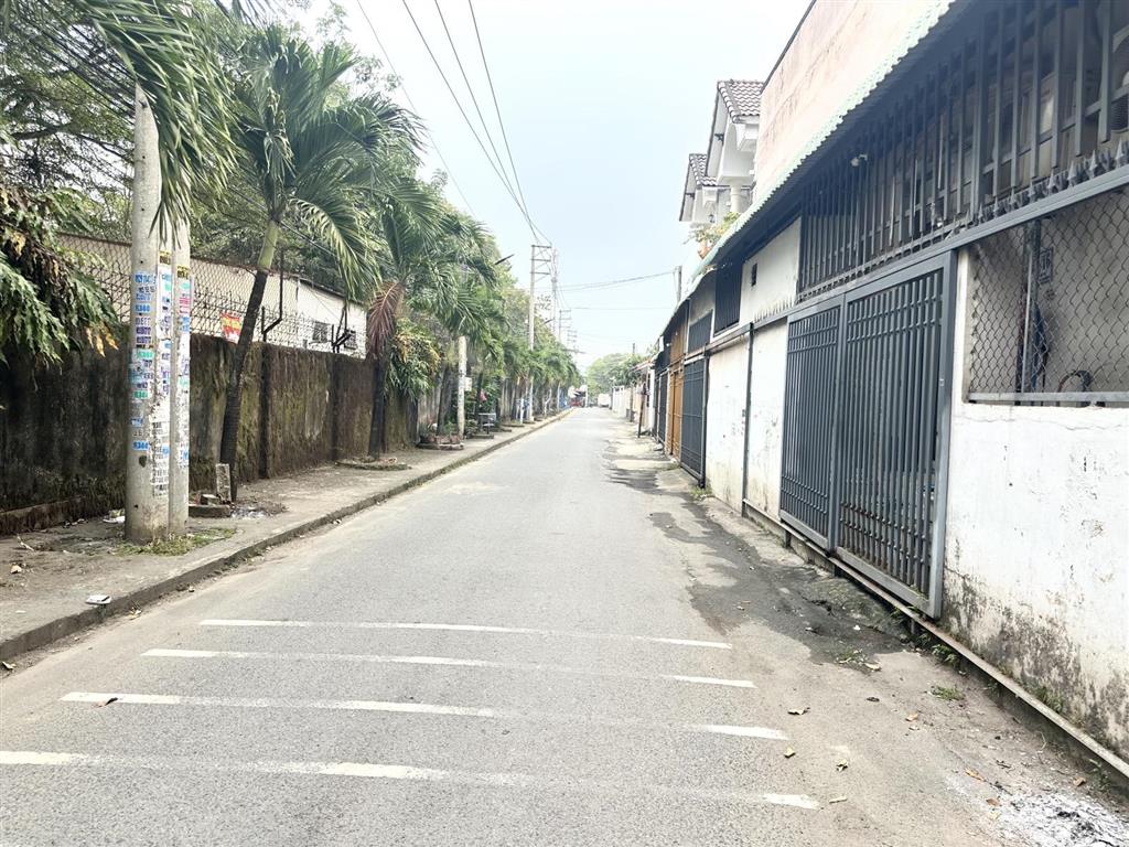 Cần bán lô đất 12x29=345m². cách aeon mall biên hoà đang xây dựng chỉ 300 mét