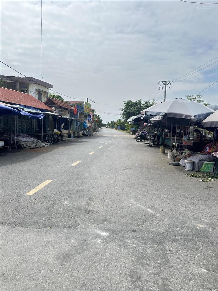 Đất kinh doanh băng hai đường nhựa hiền ninh nội bài