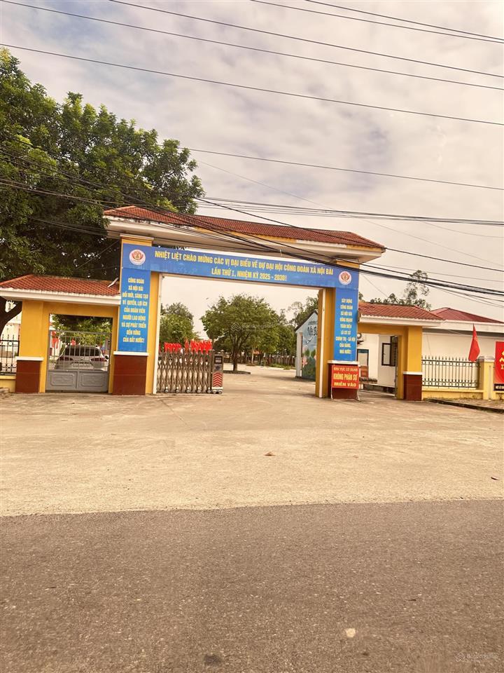 Đất kinh doanh băng hai đường nhựa hiền ninh nội bài