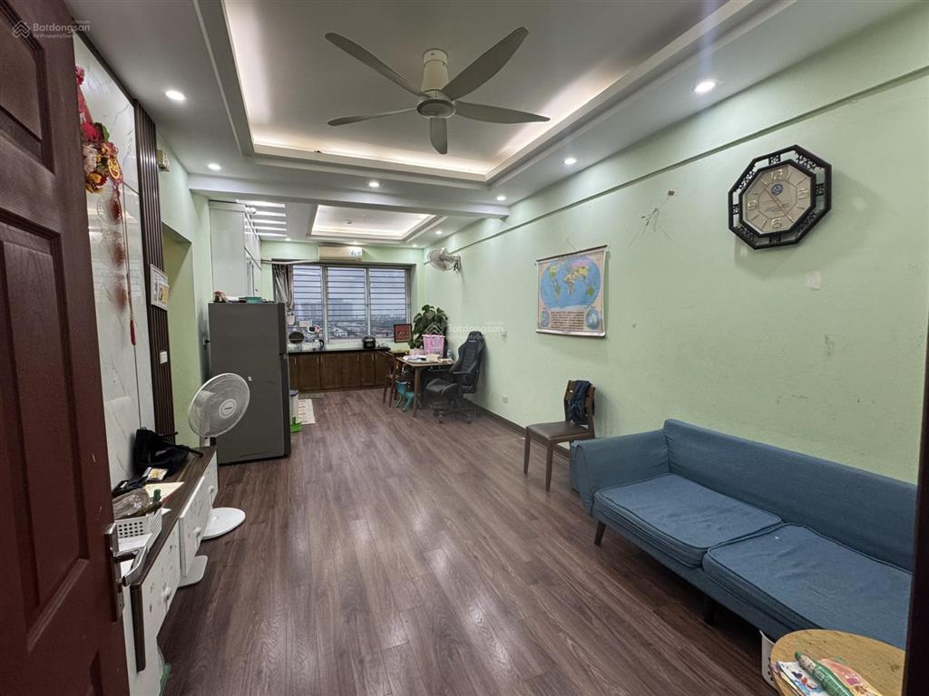 Bán căn hộ kđt đặng xá lô góc dt 70m2 chỉ 2.7 tỷ tầng cao gần vin