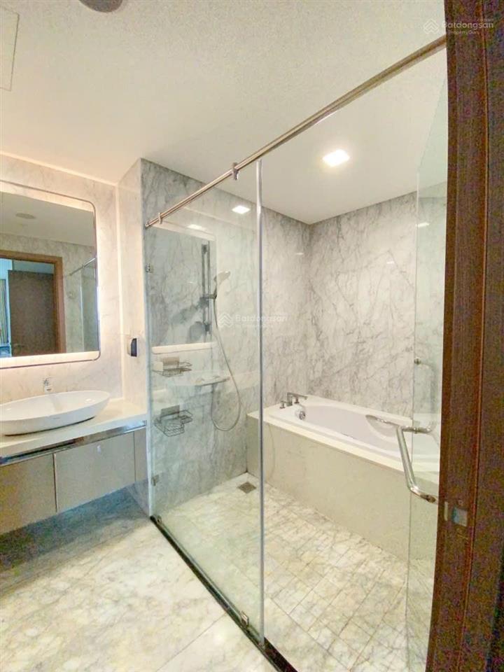 Cho thuê căn hộ giá tốt, 3pn2wc nội thất cao cấp view trực diện cầu sài gòn 50tr/tháng