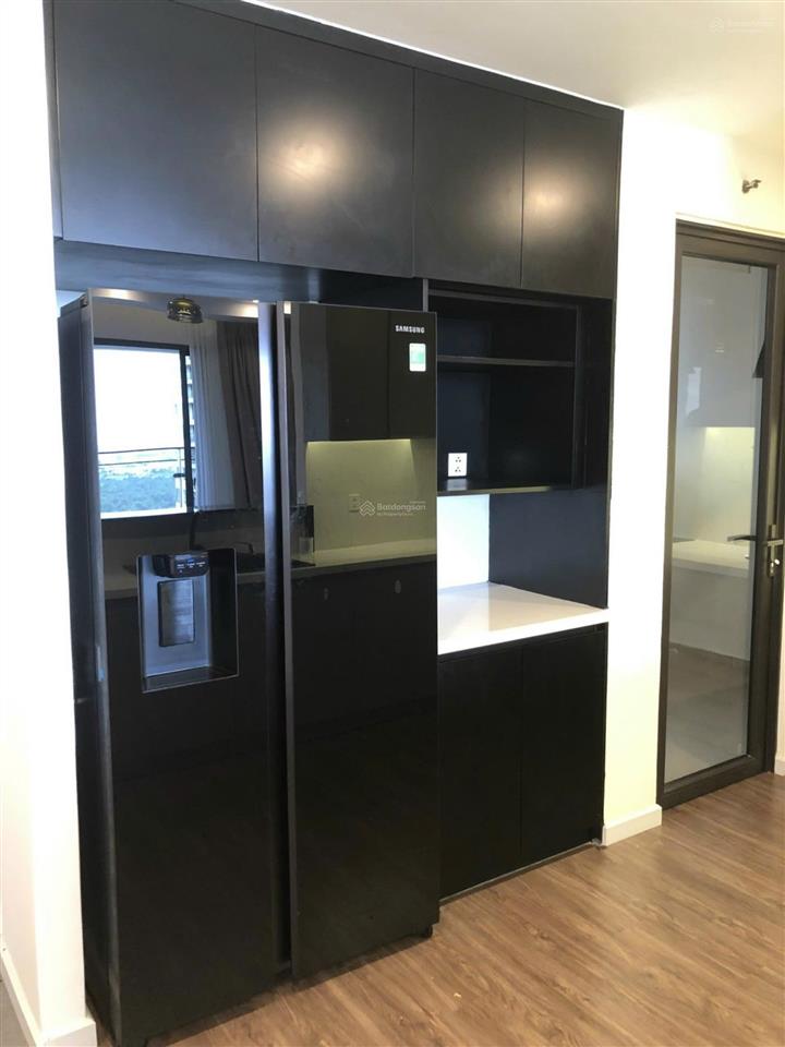 Bán căn hộ 3pn2wc lầu cao estella heights căn góc view thoáng giá tốt 20 tỷ