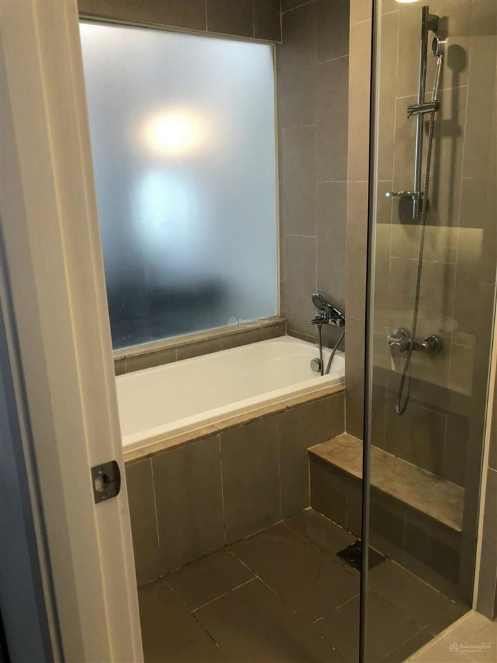Bán căn hộ 3pn2wc lầu cao estella heights căn góc view thoáng giá tốt 20 tỷ