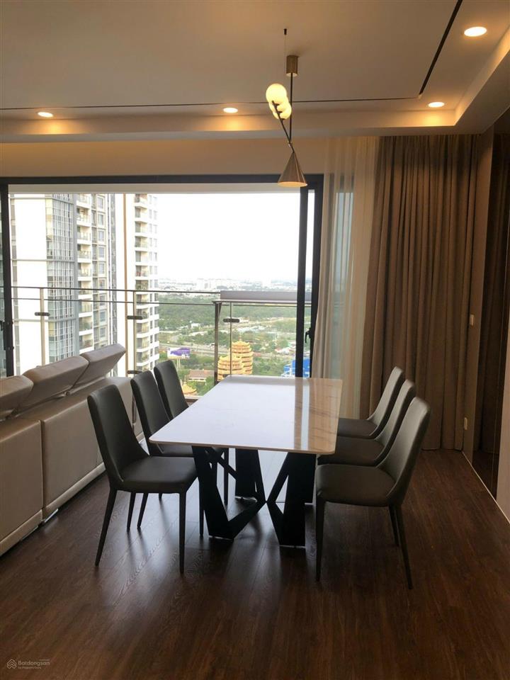 Bán căn hộ 3pn2wc lầu cao estella heights căn góc view thoáng giá tốt 20 tỷ