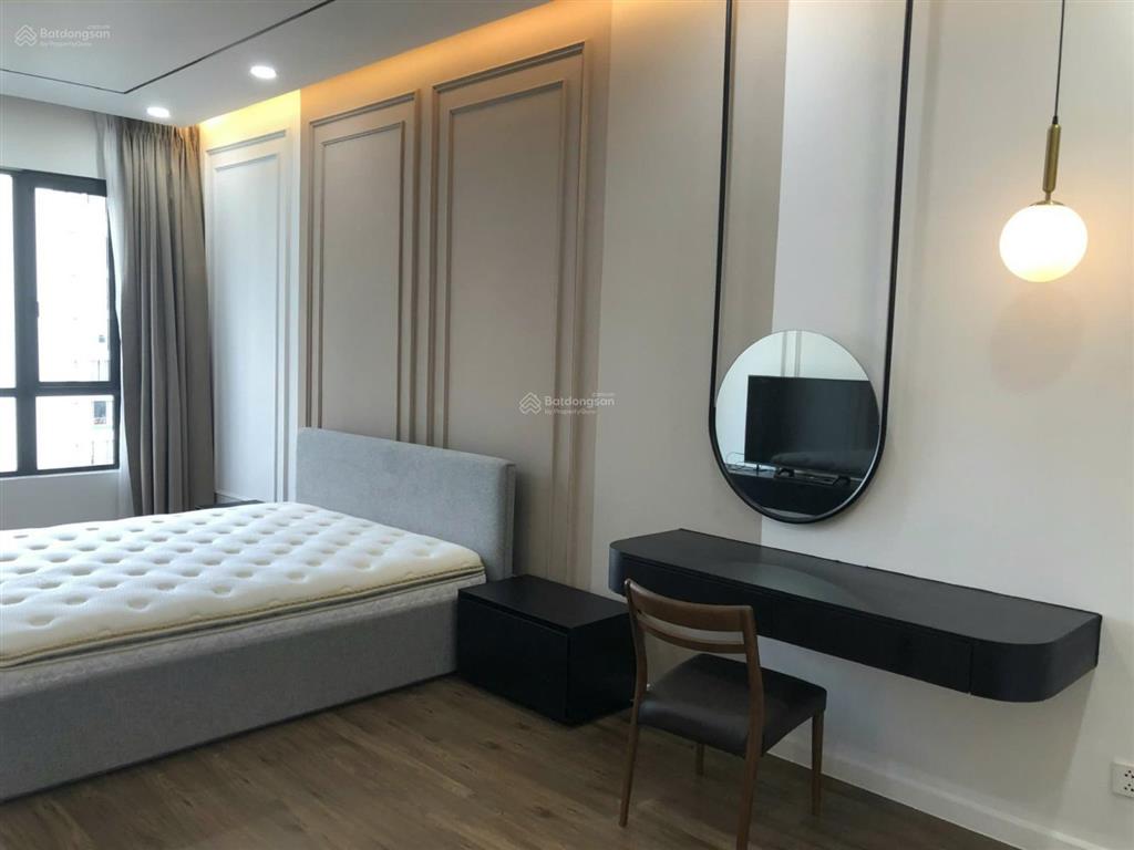 Bán căn hộ 3pn2wc lầu cao estella heights căn góc view thoáng giá tốt 20 tỷ