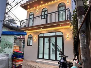 Tôi chính chủ bán căn nhà giá 600tr sổ hồng đầy đủ đường nguyễn ảnh thủ q12