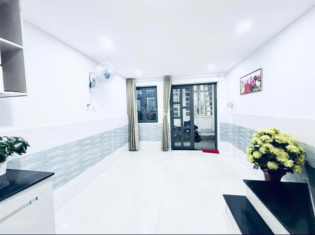 Nhà mới xây giá chỉ 600tr ngay chợ hiệp thành , hỗ trợ anh chị tài chính thấp