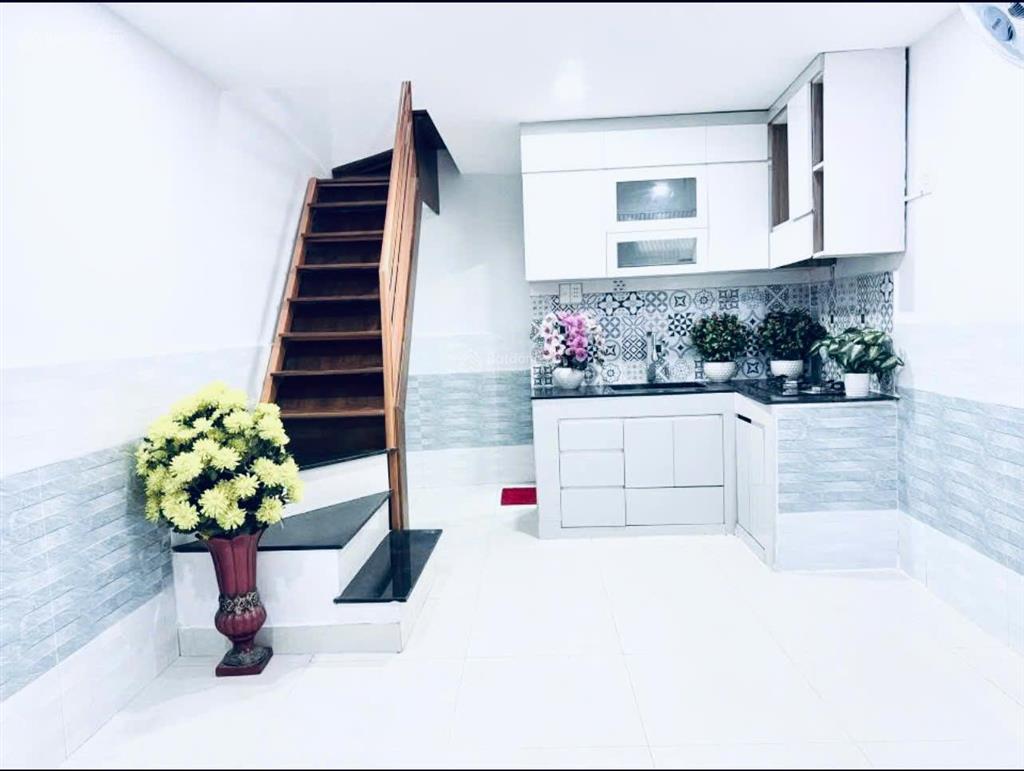 Nhà mới xây giá chỉ 600tr ngay chợ hiệp thành , hỗ trợ anh chị tài chính thấp
