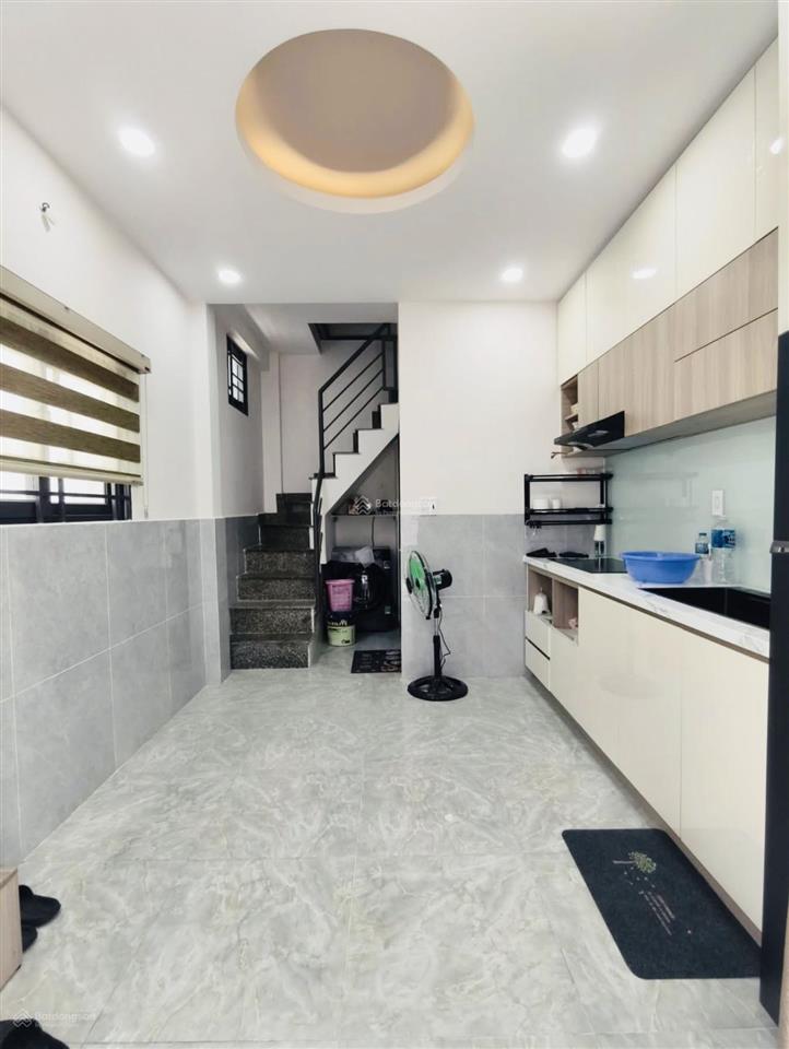 Nhà ngay bệnh viện q12, 3,8x7,8m, giá 700tr