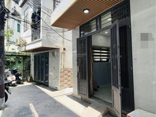Nhà ngay bệnh viện q12 3,8x7,8 giá 700tr