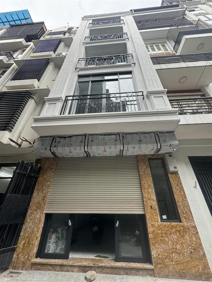 Cho thuê nhà riêng tại phố nguyên hồng